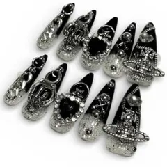 ネイルチップ 地雷系 量産型 ゴテゴテ Y2K 推し活 黒　シルバー