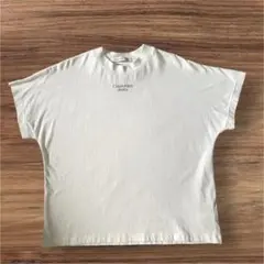 カルバンクラインジーンズ　Tシャツ