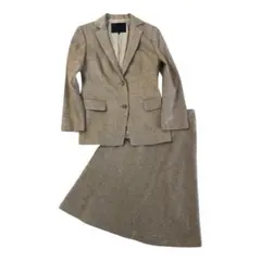 UNTITLED ベージュ スカートセットアップ　サイズ1