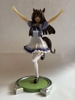 ウマ娘 プリティーダービー エルコンドルパサー 制服　フィギュア