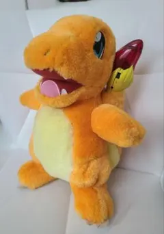 ポケモン　ヒトカゲぬいぐるみ　レトロ