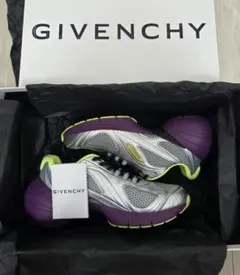 【定価14万未使用】GIVENCHY ジバンシー スニーカーのサムネイル