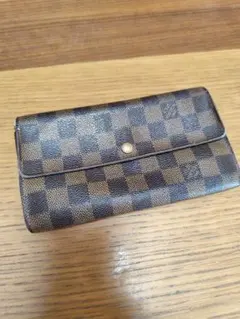 2個セット　ルイビトン　ダミエパターン 長財布と折りたたみ財布