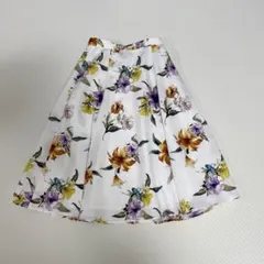 JUSGLITY ジャスグリッティー　花柄フレアスカート