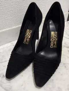 FERRAGAMO22.5ブラック スエード ハイヒールフェラガモのサムネイル