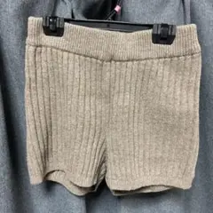 CHELSEA ウールブレンド リブ編みショートパンツ Acka