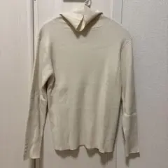 アイボリー リブ編み ハイネックセーター