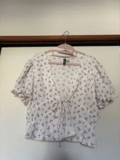 H&M フラワープリント 半袖ブラウス