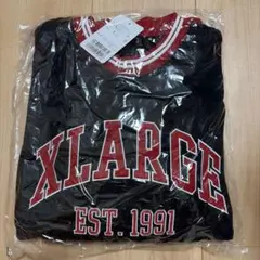 新品★XLARGE トレーナー スウェット ブラック レッドのサムネイル