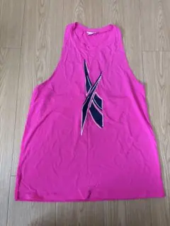 【美品】リーボックレズミルズタンクトップ・ピンク・サイズO