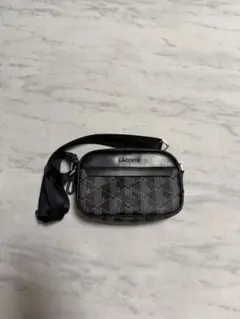 【美品✨】LACOSTE モノグラム ショルダーバッグ ブラック
