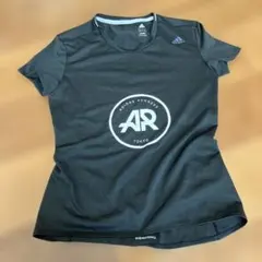 adidas ARロゴ ランニングTシャツ 黒　サイズＭ・Ｌ
