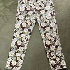 ユニクロ⭐️花柄カジュアルパンツ