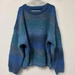 青系グラデーションニットセーター