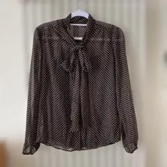 22OCTOBRE⭐︎ブラウンシフォンのドットボウタイ付きブラウス⭐︎未使用