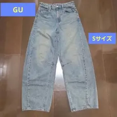 GU バレルレッグジーンズ　Sサイズ