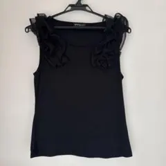 アニエスベー フリル ノースリーブ トップス ブラック シンプル