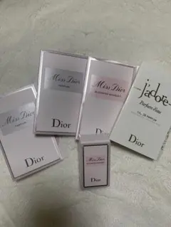 Dior ミスディオール　ミニチュアセット