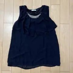 ビジュー付き　ノースリーブ