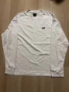 ニューバランス　長袖Tシャツのサムネイル