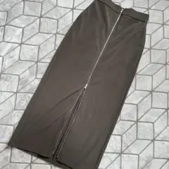 GU フロントジップ ロングスカート ブラウン