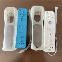 Wiiリモコン 2本セット 青 白　シリコンカバーストラップ付き