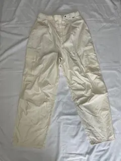 GU ホワイト カーゴパンツ Mサイズ