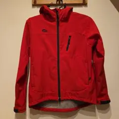 ローアルパイン フード付きマウンテンパーカー レッド