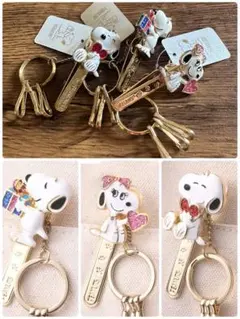 新品バッグキークリップ スヌーピー・ベル　キーホルダー チャーム　アクセサリー