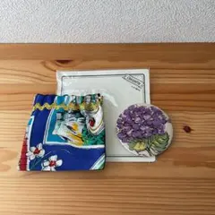 未使用品　ノジェス　花柄デザインの鏡のサムネイル