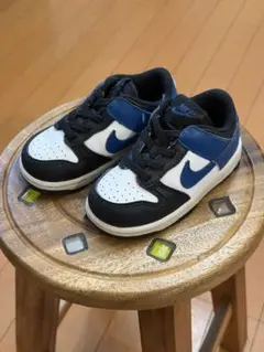 Nike キッズスニーカー ブラック/ホワイト/ブルー
