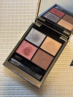 SUQQU シグニチャーカラーアイズ　127 褐砂