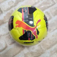 プーマサッカーボール3号球　新品
