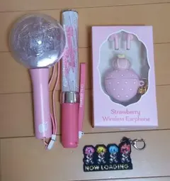 すとぷり　イヤホン　ペンライト２種類　　キーホルダー　まとめ売り
