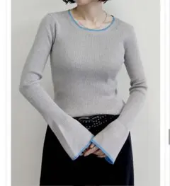 【美品】Re:EDIT クルーネックフレアスリーブ配色リブニットトップス