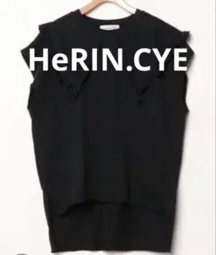 HeRIN.CYE フリルカラー 半袖カットソー ブラックのサムネイル