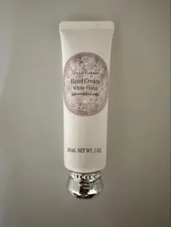 JILL STUART Hand Cream White Floral 30ml