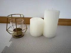 ホワイトキャンドル2個セットとホルダー　結婚式　ウェルカムスペース