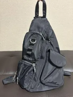 ブラック 2WAY ボディバッグ リュック