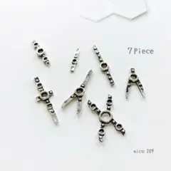 【209】ネイルパーツ シルバー クロス風 地雷系 韓国 スタッズ 7piece