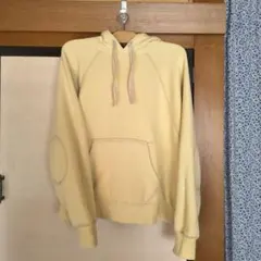 PAR ICI　淡い黄色 フード付きパーカー　エルボーパッチ