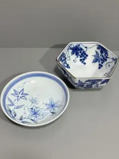 타치바나 요시 타치요시 염색 잔디 꽃 접시 포도 그림 육각 그릇 2점 세트