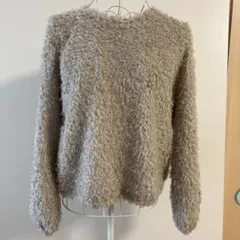 ボア風ベージュニット　長袖　ニット　ふわふわ