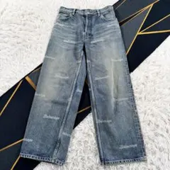 【2023年】バレンシアガ ロゴ総柄 デニムパンツ 24 ストレート VV127のサムネイル