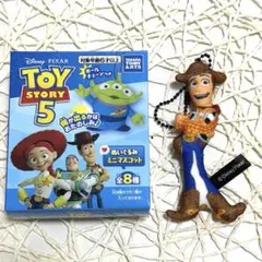 【匿名配送】　ディズニー　トイストーリー5　ぬいぐるみミニマスコット　ウッディのサムネイル