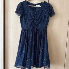 花柄半袖ひざ丈ワンピース ネイビー