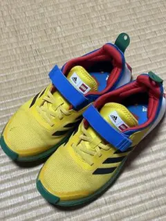 adidas LEGOコラボ キッズシューズ イエロー
