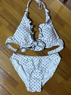 ドットビキニのサムネイル