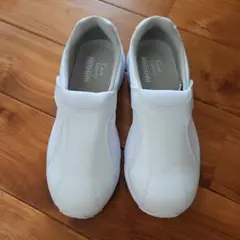 Item thumbnail for item 9894d2b3-f334-45c2-ab3d-6b14db40f694