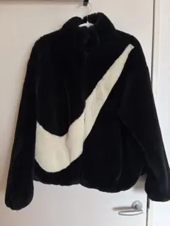 NIKE フェイクファー ジャケット ブラックXLのサムネイル